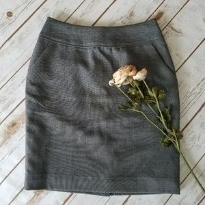 ⚘H&M Women's Gray Skirt Size 4